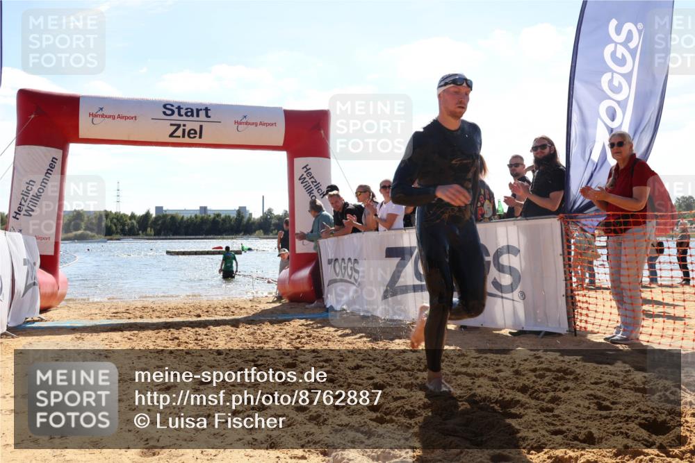 07.09.2025 - 19. Norderstedt Triathlon Luisa Fischer http://msf.ph/oto/8762887 07.09.2025 14:55:30 Schwimmen 402 meine-sportfotos.de