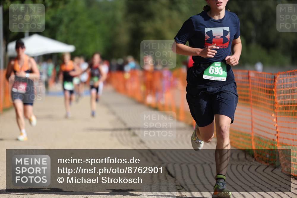 07.09.2025 - 19. Norderstedt Triathlon Michael Strokosch http://msf.ph/oto/8762901 07.09.2025 10:47:09 Laufen 73, 130, 674, 693, 1129 meine-sportfotos.de