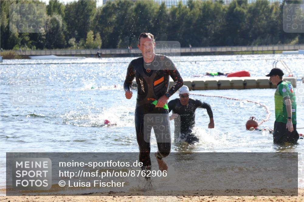 07.09.2025 - 19. Norderstedt Triathlon Luisa Fischer http://msf.ph/oto/8762906 07.09.2025 14:56:08 Schwimmen 431, 1526 meine-sportfotos.de