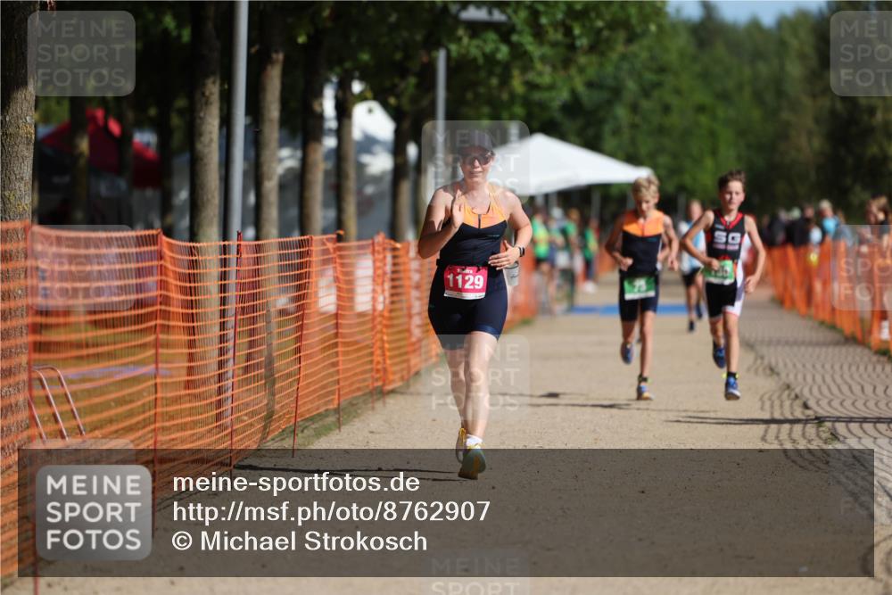 07.09.2025 - 19. Norderstedt Triathlon Michael Strokosch http://msf.ph/oto/8762907 07.09.2025 10:47:10 Laufen 73, 130, 674, 693, 1129 meine-sportfotos.de