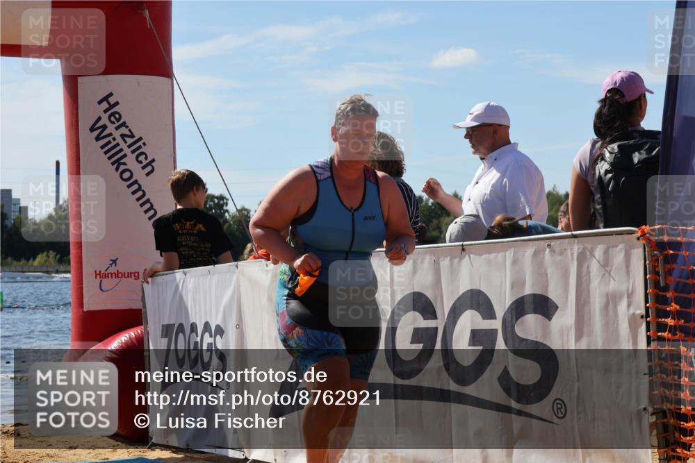 07.09.2025 - 19. Norderstedt Triathlon Luisa Fischer http://msf.ph/oto/8762921 07.09.2025 12:11:52 Schwimmen 159, 304, 742, 750, 1337, 1360 meine-sportfotos.de