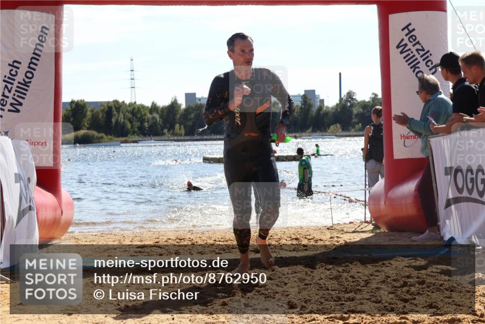 07.09.2025 - 19. Norderstedt Triathlon Luisa Fischer http://msf.ph/oto/8762950 07.09.2025 14:56:12 Schwimmen 431, 1526 meine-sportfotos.de