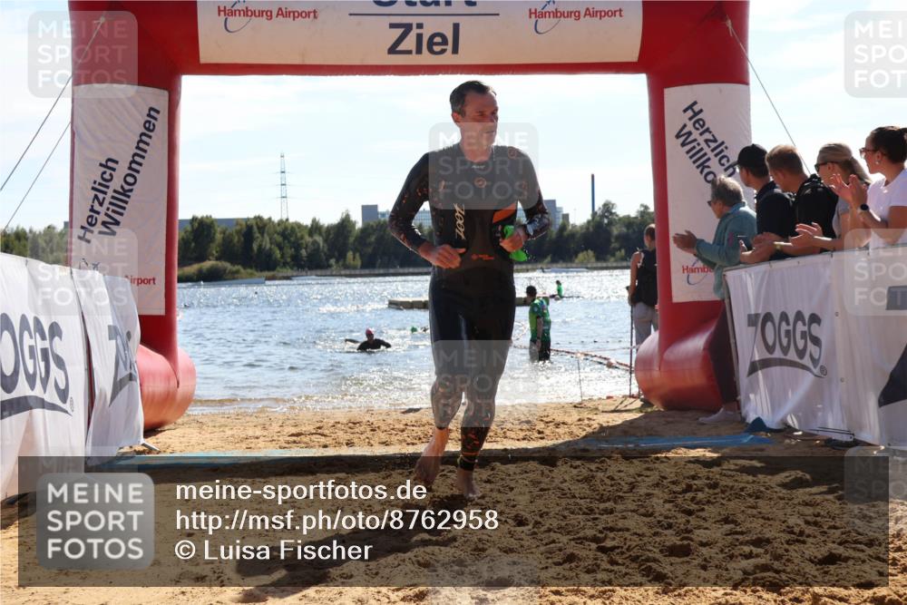 07.09.2025 - 19. Norderstedt Triathlon Luisa Fischer http://msf.ph/oto/8762958 07.09.2025 14:56:12 Schwimmen 431, 1526 meine-sportfotos.de