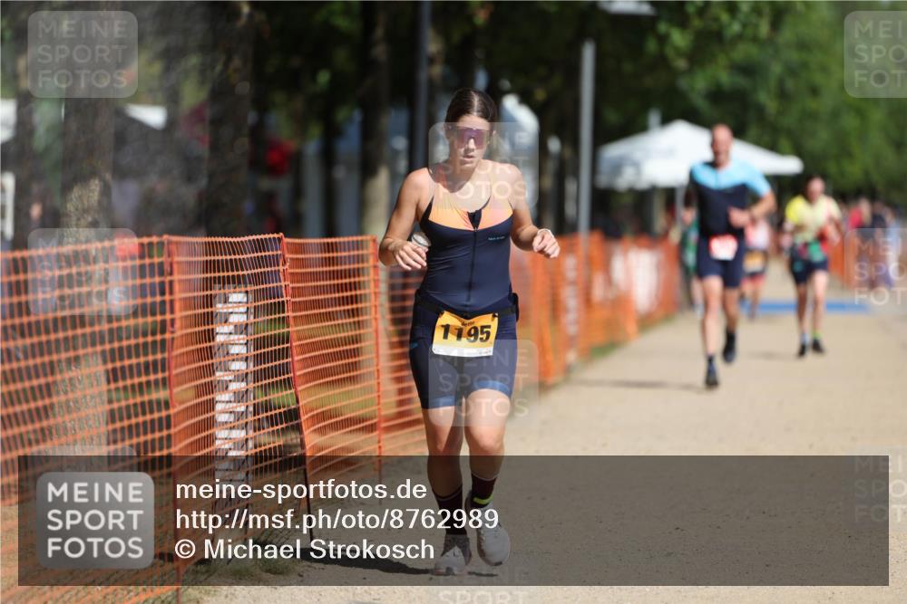 07.09.2025 - 19. Norderstedt Triathlon Michael Strokosch http://msf.ph/oto/8762989 07.09.2025 12:09:46 Laufen 1195, 1319 meine-sportfotos.de