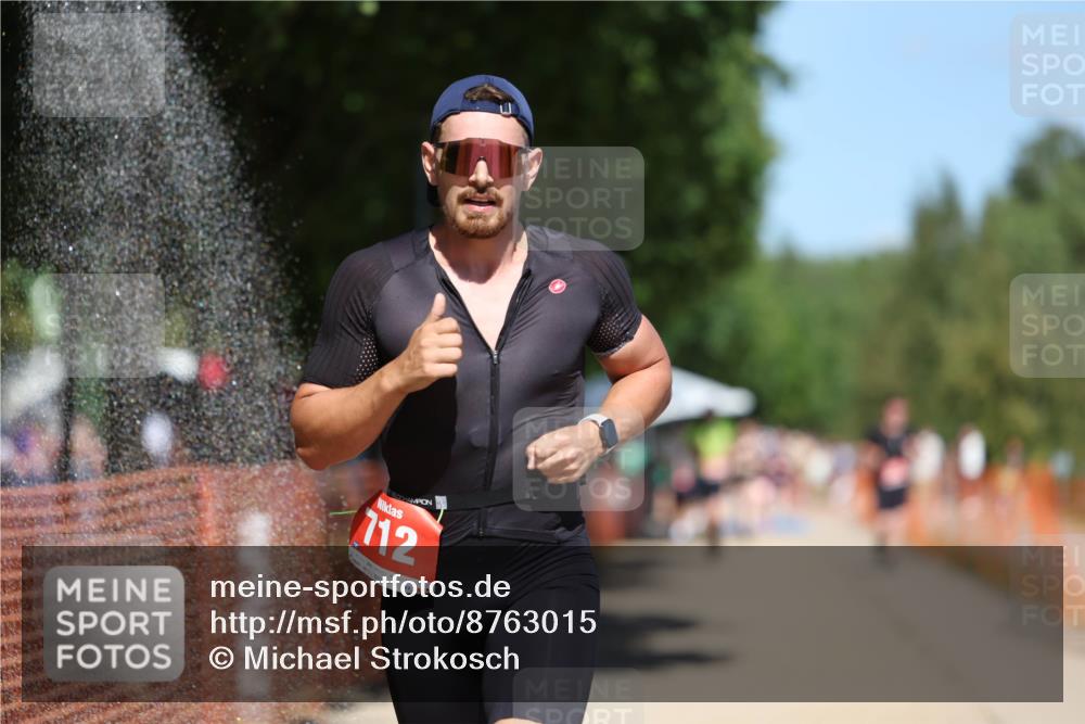 07.09.2025 - 19. Norderstedt Triathlon Michael Strokosch http://msf.ph/oto/8763015 07.09.2025 13:18:44 Laufen 712 meine-sportfotos.de