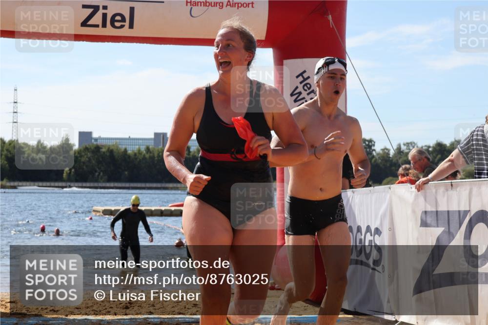 07.09.2025 - 19. Norderstedt Triathlon Luisa Fischer http://msf.ph/oto/8763025 07.09.2025 12:12:21 Schwimmen 153, 305, 1295 meine-sportfotos.de