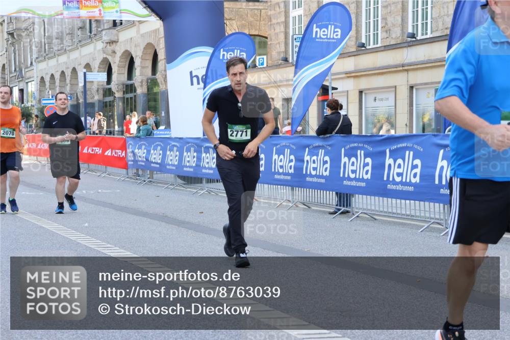 07.09.2025 - BARMER Alsterlauf Strokosch-Dieckow http://msf.ph/oto/8763039 07.09.2025 10:28:35 Ziel 3457, 3495, 3542, 3553, 3560, 4000, 4004, 4201, 4804 meine-sportfotos.de