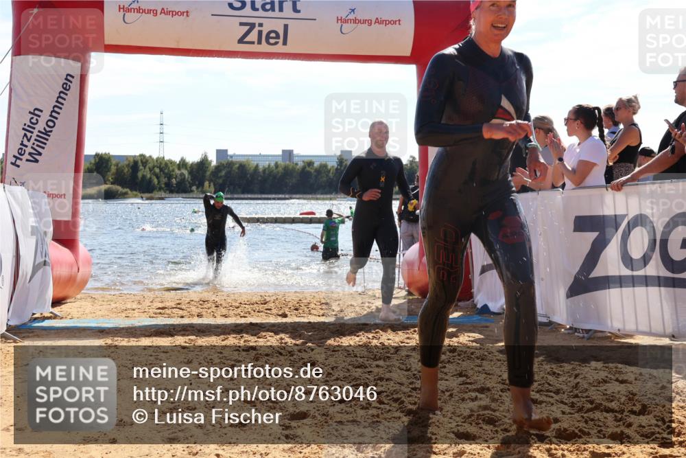 07.09.2025 - 19. Norderstedt Triathlon Luisa Fischer http://msf.ph/oto/8763046 07.09.2025 14:56:28 Schwimmen 1403, 1532, 1537 meine-sportfotos.de