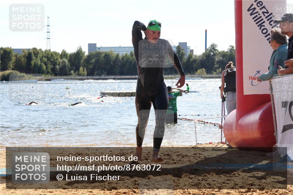 07.09.2025 - 19. Norderstedt Triathlon Luisa Fischer http://msf.ph/oto/8763072 07.09.2025 14:56:31 Schwimmen 1403, 1532, 1537 meine-sportfotos.de