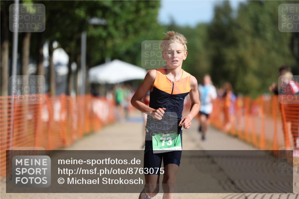 07.09.2025 - 19. Norderstedt Triathlon Michael Strokosch http://msf.ph/oto/8763075 07.09.2025 10:47:15 Laufen 73, 107, 130, 1129 meine-sportfotos.de