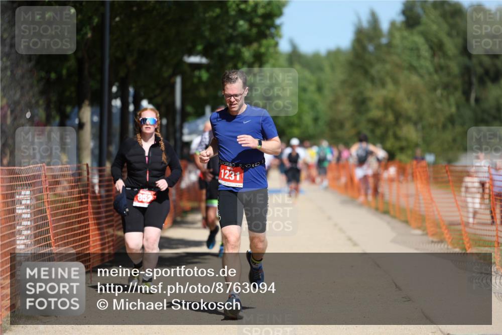 07.09.2025 - 19. Norderstedt Triathlon Michael Strokosch http://msf.ph/oto/8763094 07.09.2025 12:57:12 Laufen 259, 788, 852, 898, 1231 meine-sportfotos.de