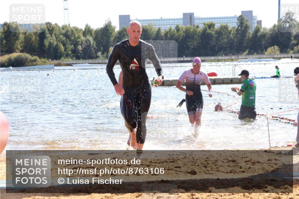 07.09.2025 - 19. Norderstedt Triathlon Luisa Fischer http://msf.ph/oto/8763106 07.09.2025 14:56:56 Schwimmen 416, 940, 946 meine-sportfotos.de