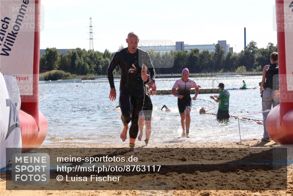 07.09.2025 - 19. Norderstedt Triathlon Luisa Fischer http://msf.ph/oto/8763117 07.09.2025 14:56:57 Schwimmen 416, 940, 946 meine-sportfotos.de