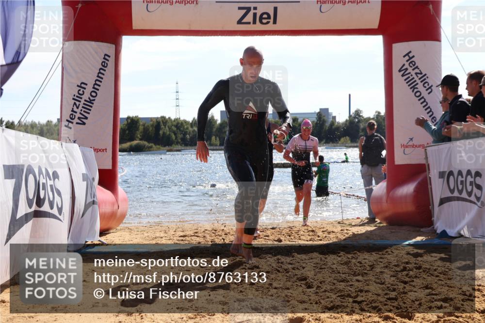 07.09.2025 - 19. Norderstedt Triathlon Luisa Fischer http://msf.ph/oto/8763133 07.09.2025 14:56:58 Schwimmen 416, 940, 946 meine-sportfotos.de
