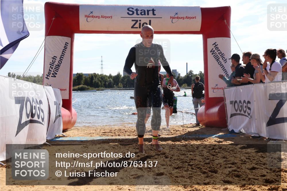 07.09.2025 - 19. Norderstedt Triathlon Luisa Fischer http://msf.ph/oto/8763137 07.09.2025 14:56:59 Schwimmen 416, 940, 946 meine-sportfotos.de