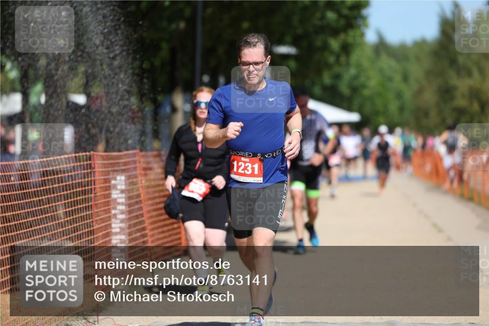 07.09.2025 - 19. Norderstedt Triathlon Michael Strokosch http://msf.ph/oto/8763141 07.09.2025 12:57:13 Laufen 259, 788, 852, 898, 1231 meine-sportfotos.de