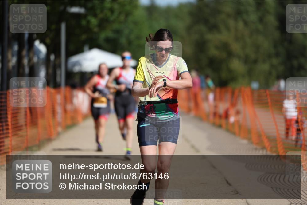07.09.2025 - 19. Norderstedt Triathlon Michael Strokosch http://msf.ph/oto/8763146 07.09.2025 12:09:56 Laufen 860, 1153, 1197, 1319 meine-sportfotos.de