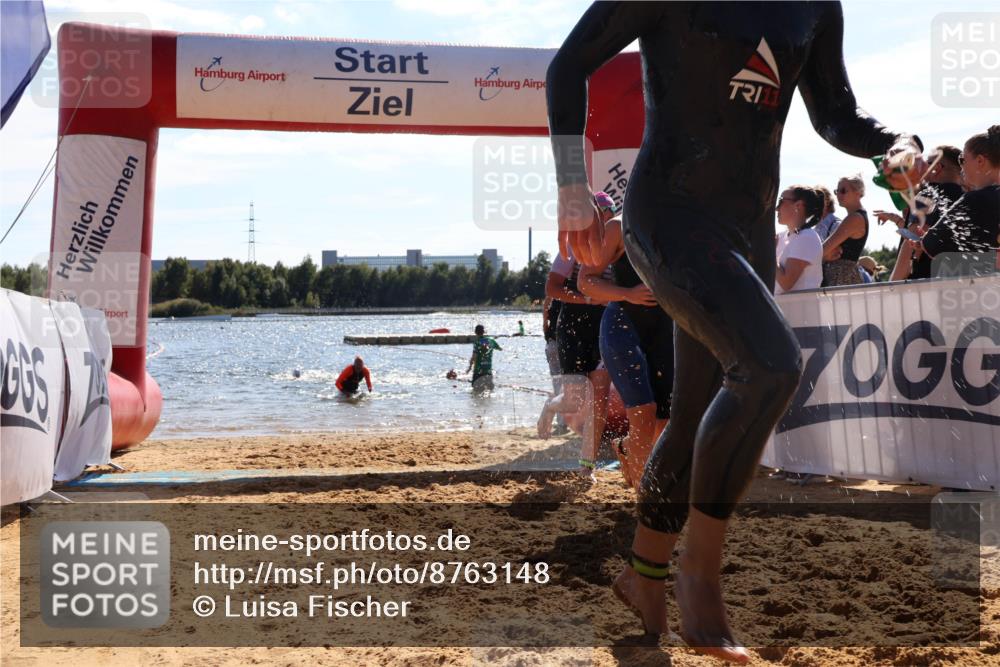 07.09.2025 - 19. Norderstedt Triathlon Luisa Fischer http://msf.ph/oto/8763148 07.09.2025 14:57:00 Schwimmen 416, 940, 946 meine-sportfotos.de