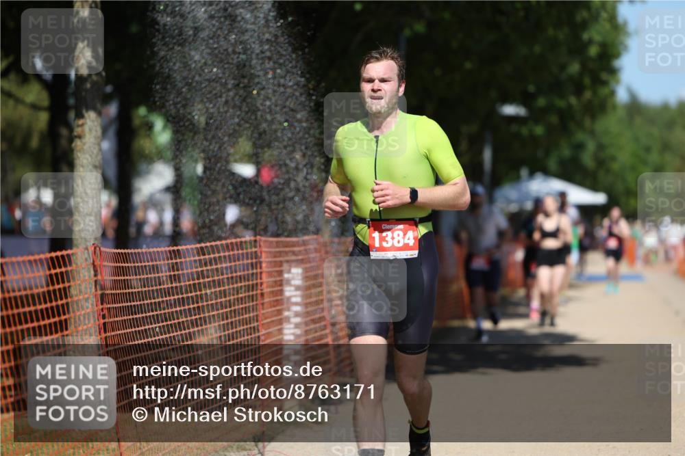 07.09.2025 - 19. Norderstedt Triathlon Michael Strokosch http://msf.ph/oto/8763171 07.09.2025 13:18:54 Laufen 145, 283, 757, 1384 meine-sportfotos.de