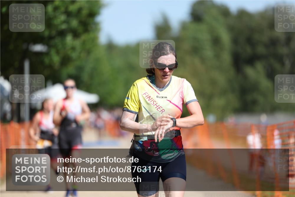 07.09.2025 - 19. Norderstedt Triathlon Michael Strokosch http://msf.ph/oto/8763174 07.09.2025 12:09:57 Laufen 860, 1153, 1197, 1319 meine-sportfotos.de