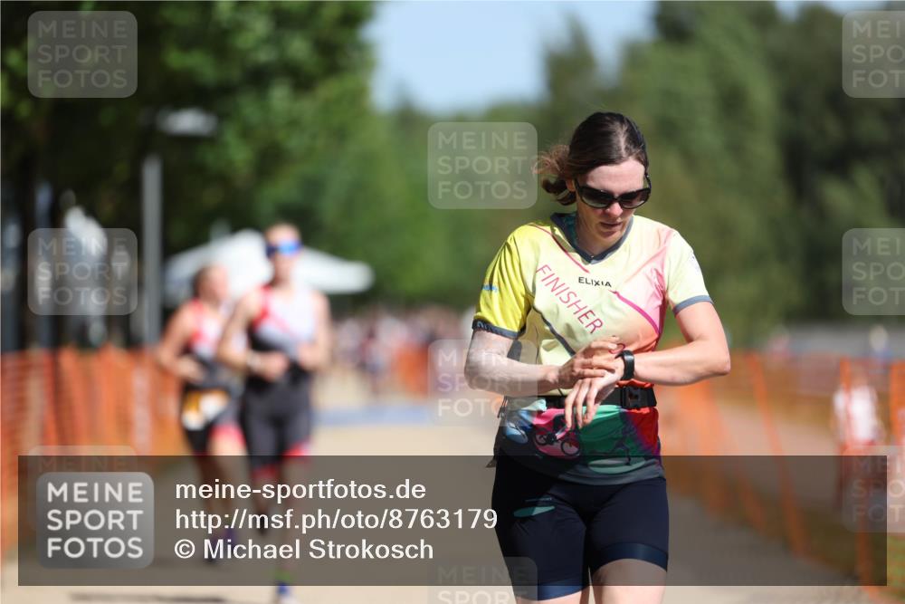07.09.2025 - 19. Norderstedt Triathlon Michael Strokosch http://msf.ph/oto/8763179 07.09.2025 12:09:57 Laufen 860, 1153, 1197, 1319 meine-sportfotos.de