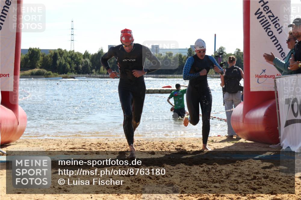 07.09.2025 - 19. Norderstedt Triathlon Luisa Fischer http://msf.ph/oto/8763180 07.09.2025 14:57:11 Schwimmen 930, 932, 940, 946, 953 meine-sportfotos.de