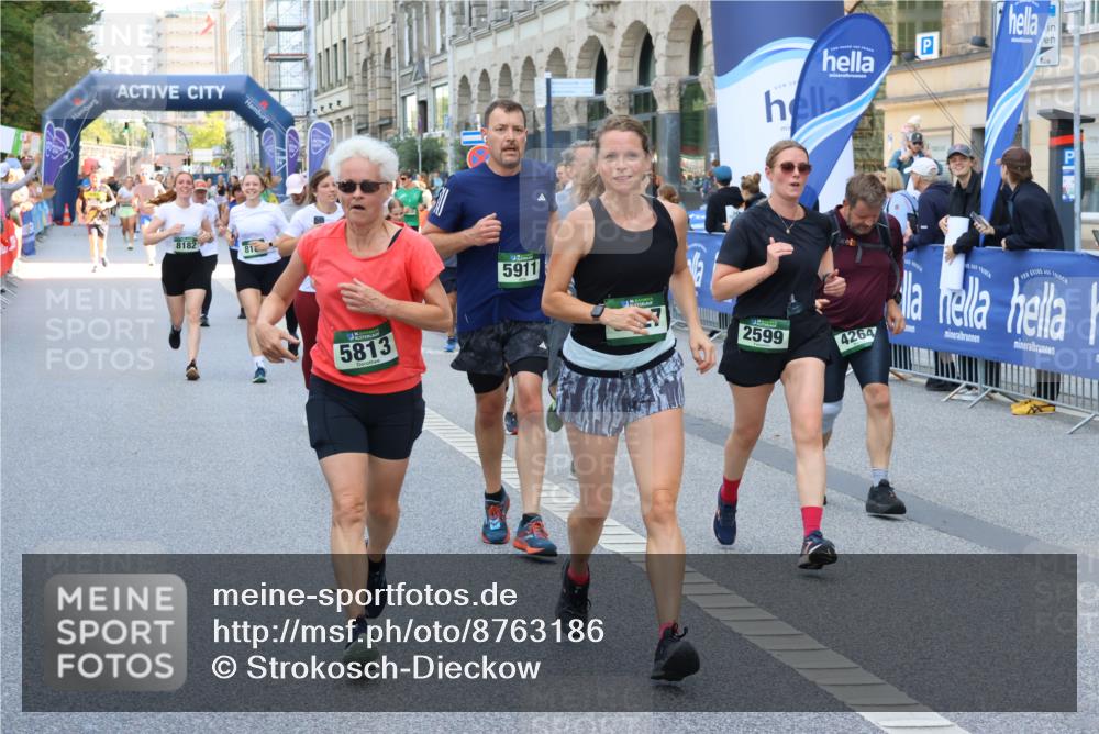 07.09.2025 - BARMER Alsterlauf Strokosch-Dieckow http://msf.ph/oto/8763186 07.09.2025 10:12:17 Ziel 2041, 2432, 2462, 3096, 3228, 3448, 3486, 3706, 3873, 3880, 3973, 4100, 4136, 4175, 4280, 4616, 4702, 4792, 4852, 5732, 5865, 5897, 8028, 8061, 8125, 8357 meine-sportfotos.de