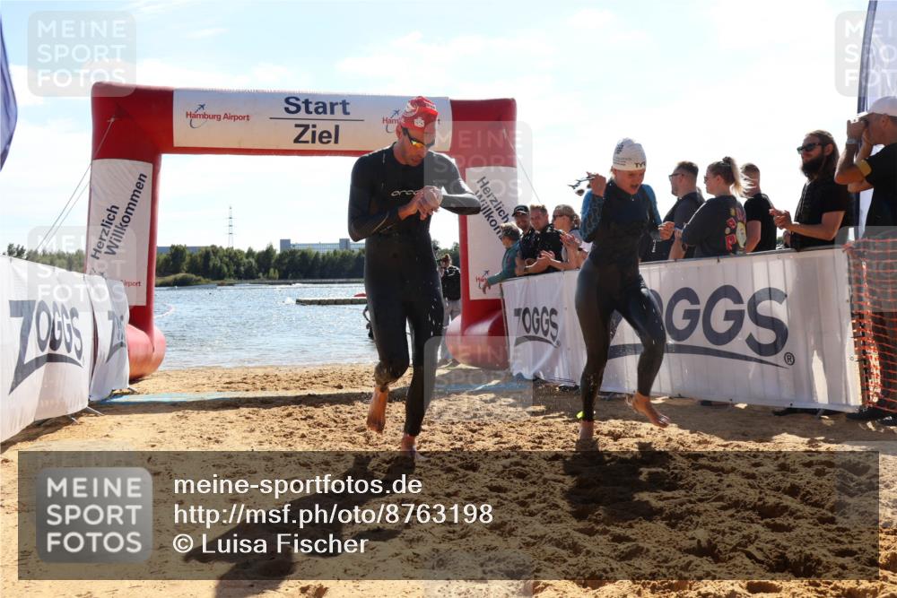 07.09.2025 - 19. Norderstedt Triathlon Luisa Fischer http://msf.ph/oto/8763198 07.09.2025 14:57:13 Schwimmen 930, 932, 953 meine-sportfotos.de