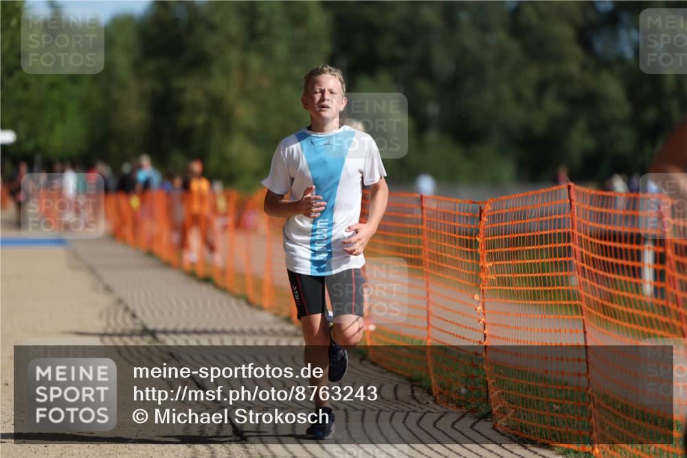 07.09.2025 - 19. Norderstedt Triathlon Michael Strokosch http://msf.ph/oto/8763243 07.09.2025 10:47:21 Laufen 73, 107, 689 meine-sportfotos.de
