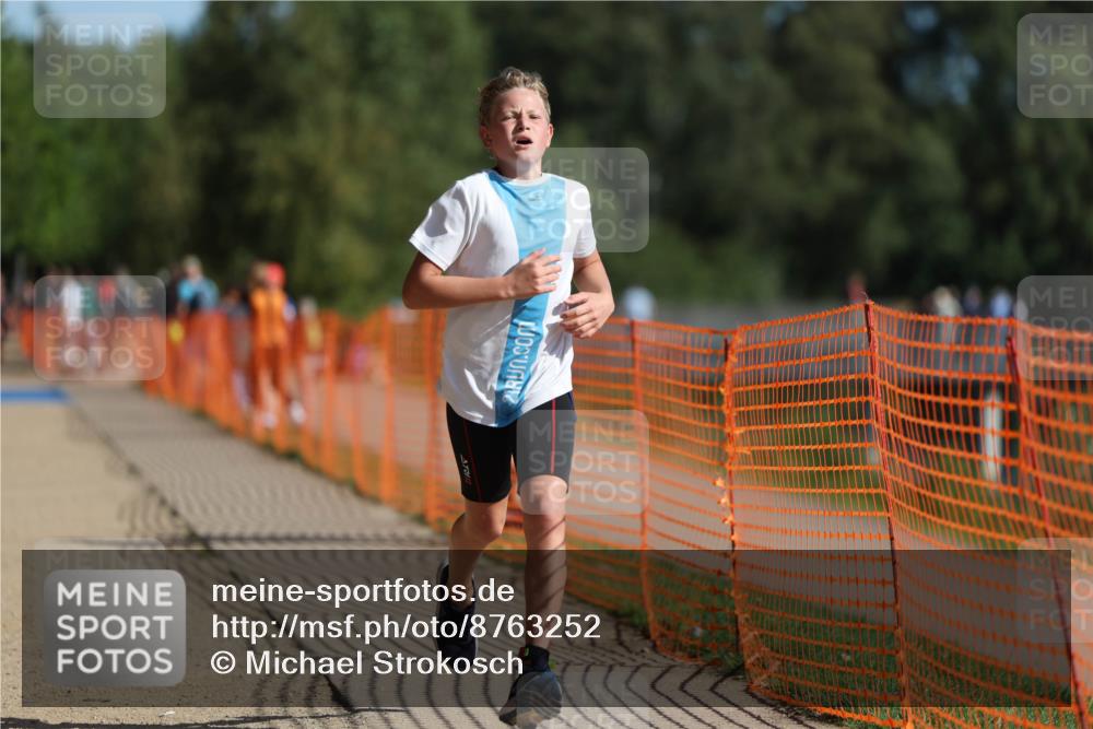 07.09.2025 - 19. Norderstedt Triathlon Michael Strokosch http://msf.ph/oto/8763252 07.09.2025 10:47:21 Laufen 73, 107, 689 meine-sportfotos.de