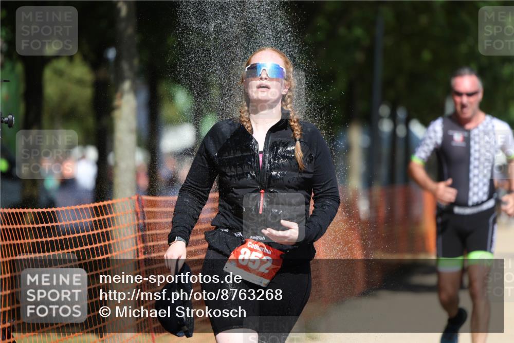 07.09.2025 - 19. Norderstedt Triathlon Michael Strokosch http://msf.ph/oto/8763268 07.09.2025 12:57:17 Laufen 766, 852, 898, 1231, 1268, 1309 meine-sportfotos.de