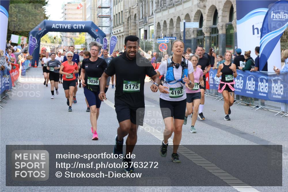 07.09.2025 - BARMER Alsterlauf Strokosch-Dieckow http://msf.ph/oto/8763272 07.09.2025 10:12:12 Ziel 2226, 3096, 3228, 3448, 3486, 3706, 3873, 3880, 3973, 4100, 4101, 4136, 4175, 4280, 4413, 4616, 4702, 4792, 4829, 4852, 5492, 5732, 5865, 5897, 6200, 8028, 8061, 8170, 8357 meine-sportfotos.de