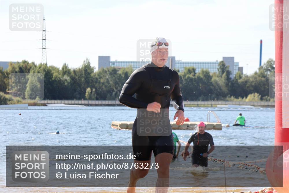07.09.2025 - 19. Norderstedt Triathlon Luisa Fischer http://msf.ph/oto/8763273 07.09.2025 12:13:50 Schwimmen 277, 718 meine-sportfotos.de