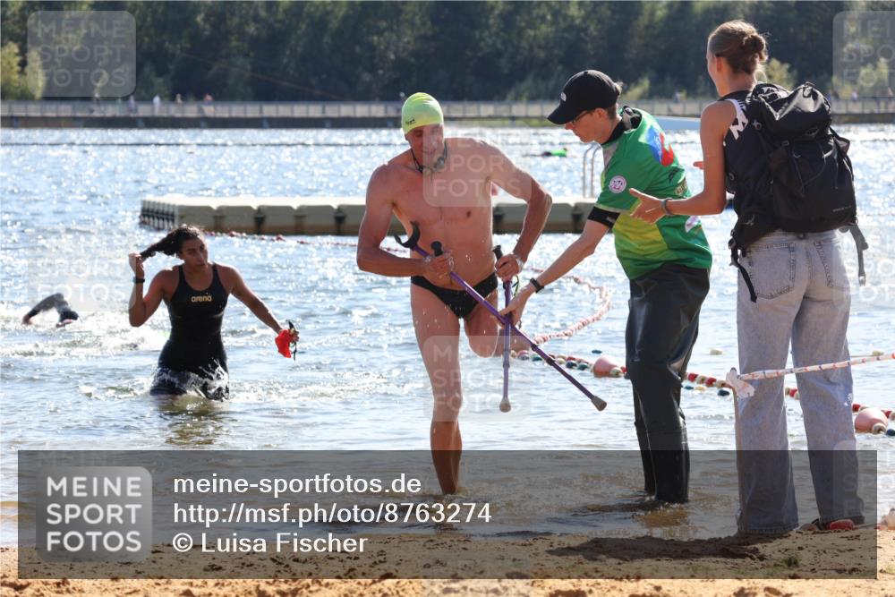07.09.2025 - 19. Norderstedt Triathlon Luisa Fischer http://msf.ph/oto/8763274 07.09.2025 14:58:16 Schwimmen 949, 1513 meine-sportfotos.de