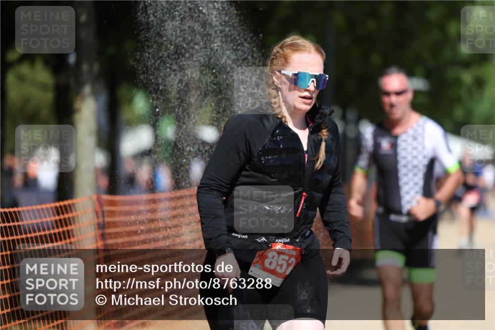 07.09.2025 - 19. Norderstedt Triathlon Michael Strokosch http://msf.ph/oto/8763288 07.09.2025 12:57:17 Laufen 766, 852, 898, 1231, 1268, 1309 meine-sportfotos.de