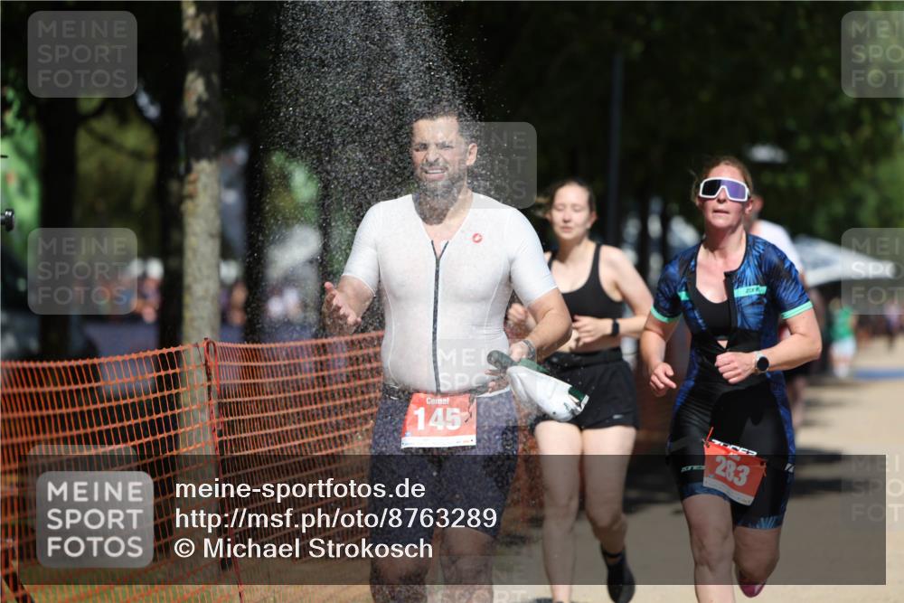 07.09.2025 - 19. Norderstedt Triathlon Michael Strokosch http://msf.ph/oto/8763289 07.09.2025 13:19:02 Laufen 145, 187, 283, 307, 324 meine-sportfotos.de