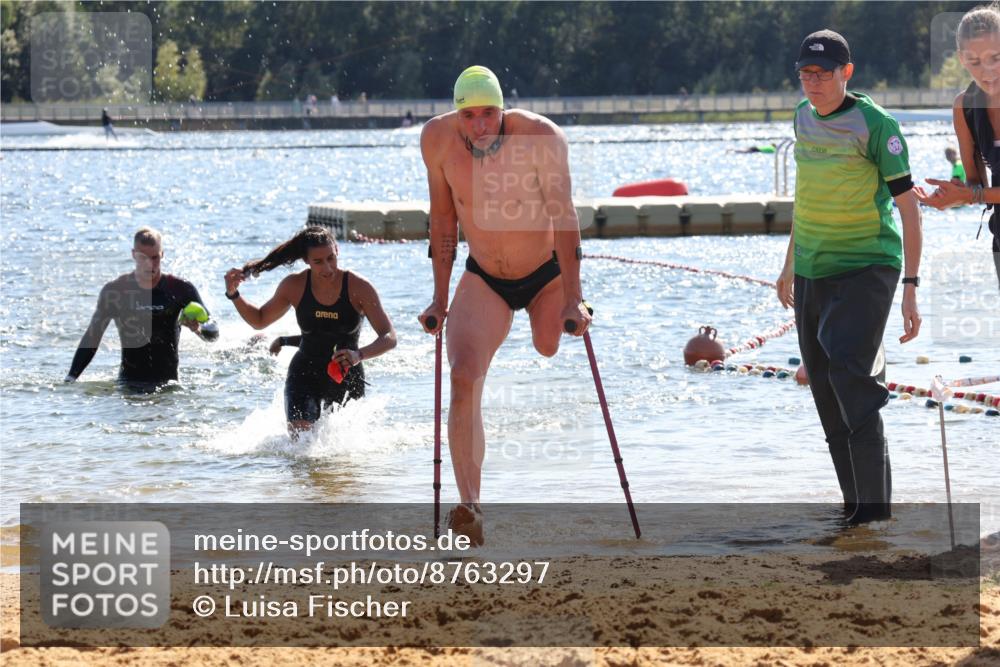 07.09.2025 - 19. Norderstedt Triathlon Luisa Fischer http://msf.ph/oto/8763297 07.09.2025 14:58:17 Schwimmen 949, 951, 1513 meine-sportfotos.de