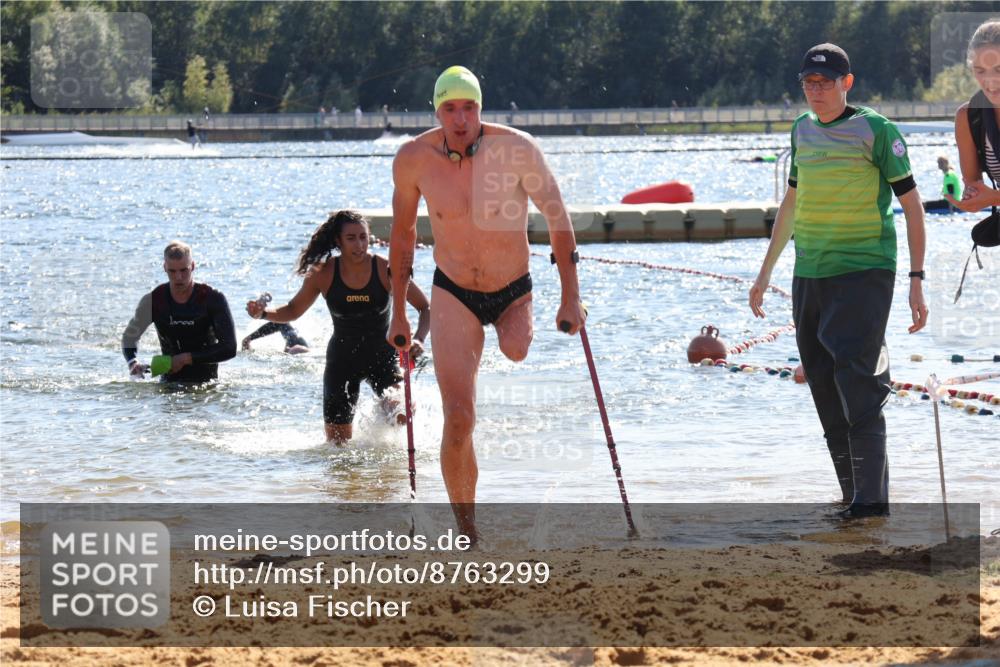 07.09.2025 - 19. Norderstedt Triathlon Luisa Fischer http://msf.ph/oto/8763299 07.09.2025 14:58:18 Schwimmen 949, 951, 1513 meine-sportfotos.de