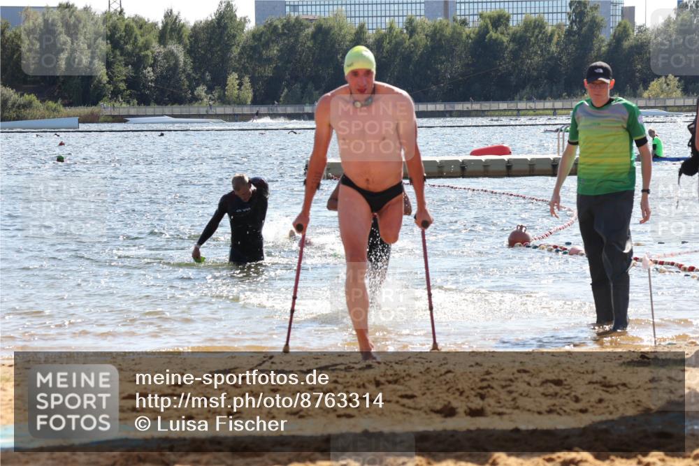 07.09.2025 - 19. Norderstedt Triathlon Luisa Fischer http://msf.ph/oto/8763314 07.09.2025 14:58:19 Schwimmen 949, 951, 1513 meine-sportfotos.de