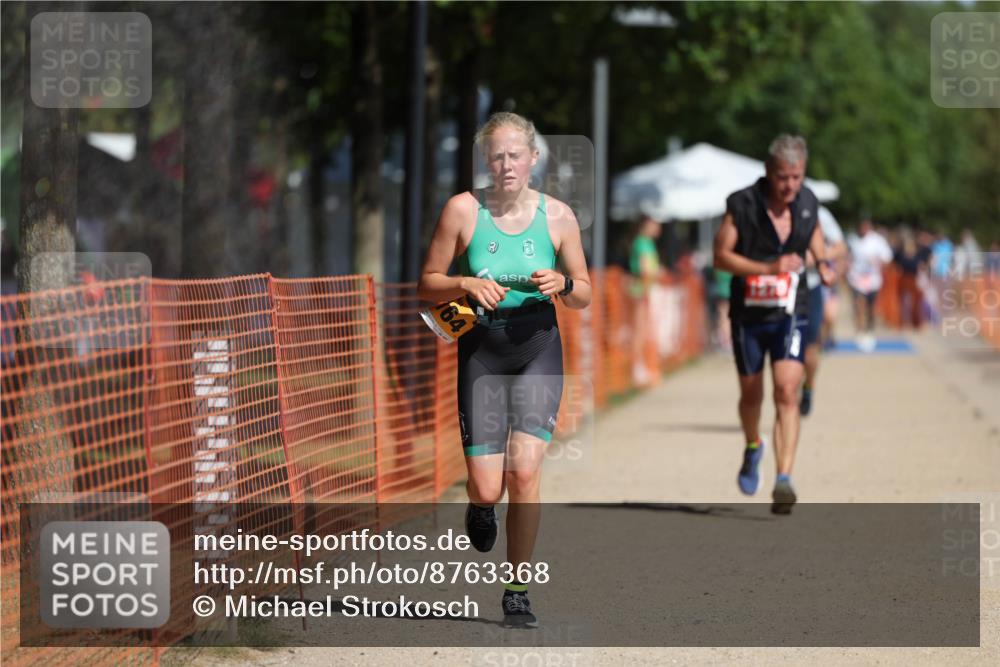 07.09.2025 - 19. Norderstedt Triathlon Michael Strokosch http://msf.ph/oto/8763368 07.09.2025 12:10:14 Laufen 1164, 1279 meine-sportfotos.de
