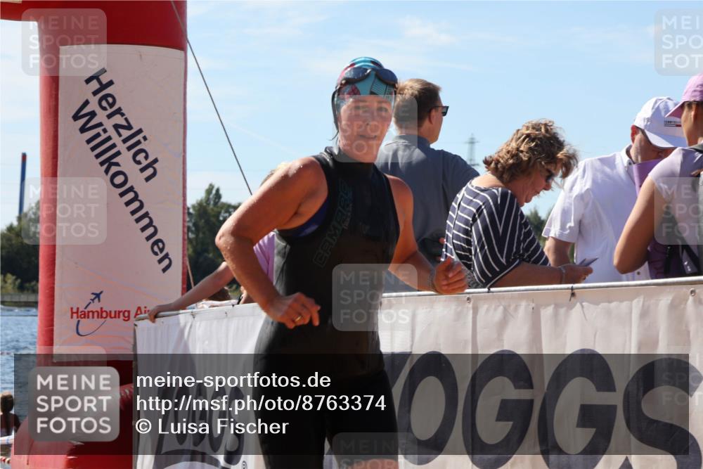 07.09.2025 - 19. Norderstedt Triathlon Luisa Fischer http://msf.ph/oto/8763374 07.09.2025 12:14:46 Schwimmen 789 meine-sportfotos.de