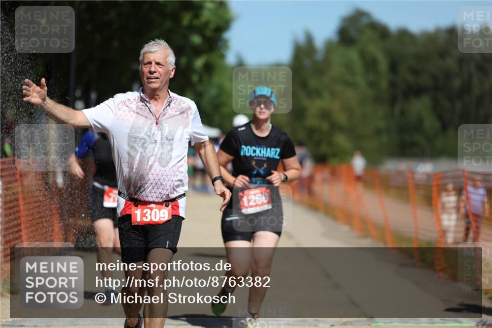 07.09.2025 - 19. Norderstedt Triathlon Michael Strokosch http://msf.ph/oto/8763382 07.09.2025 12:57:22 Laufen 766, 898, 1268, 1309, 1379 meine-sportfotos.de
