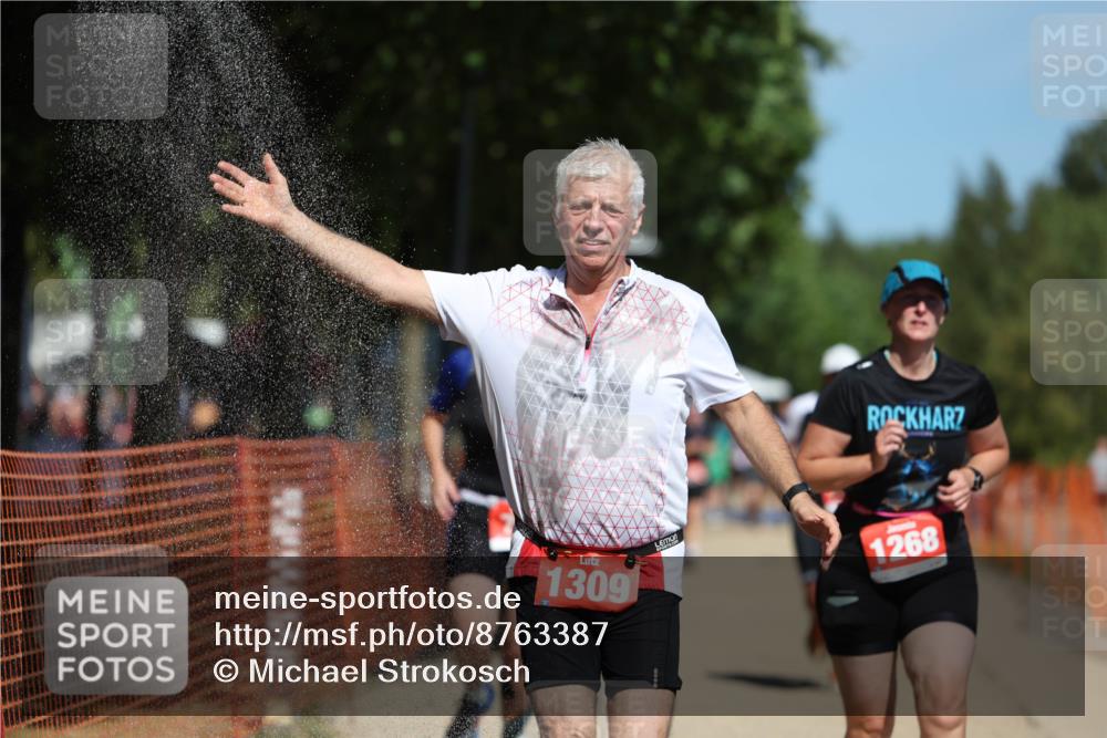 07.09.2025 - 19. Norderstedt Triathlon Michael Strokosch http://msf.ph/oto/8763387 07.09.2025 12:57:23 Laufen 766, 1268, 1309, 1379 meine-sportfotos.de