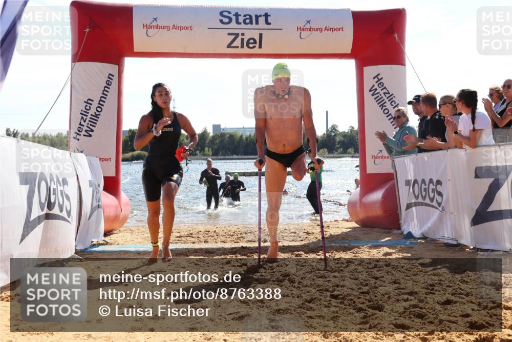 07.09.2025 - 19. Norderstedt Triathlon Luisa Fischer http://msf.ph/oto/8763388 07.09.2025 14:58:24 Schwimmen 403, 951, 1513 meine-sportfotos.de