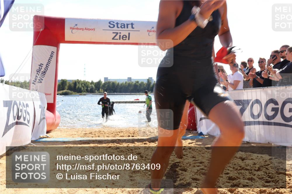 07.09.2025 - 19. Norderstedt Triathlon Luisa Fischer http://msf.ph/oto/8763409 07.09.2025 14:58:25 Schwimmen 403, 951, 1513 meine-sportfotos.de