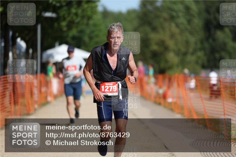 07.09.2025 - 19. Norderstedt Triathlon Michael Strokosch http://msf.ph/oto/8763429 07.09.2025 12:10:17 Laufen 826, 1164, 1279 meine-sportfotos.de
