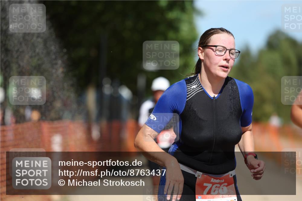 07.09.2025 - 19. Norderstedt Triathlon Michael Strokosch http://msf.ph/oto/8763437 07.09.2025 12:57:25 Laufen 766, 828, 1268, 1309, 1361, 1379 meine-sportfotos.de