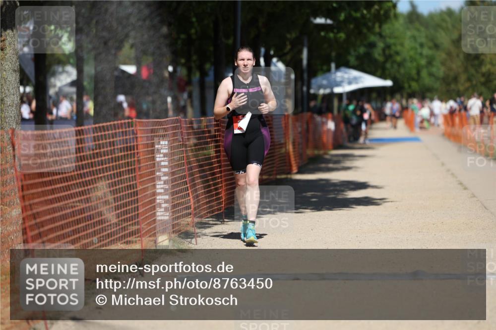 07.09.2025 - 19. Norderstedt Triathlon Michael Strokosch http://msf.ph/oto/8763450 07.09.2025 13:19:08 Laufen 187, 307 meine-sportfotos.de