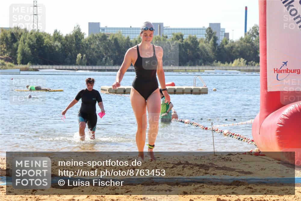 07.09.2025 - 19. Norderstedt Triathlon Luisa Fischer http://msf.ph/oto/8763453 07.09.2025 12:16:25 Schwimmen 272 meine-sportfotos.de