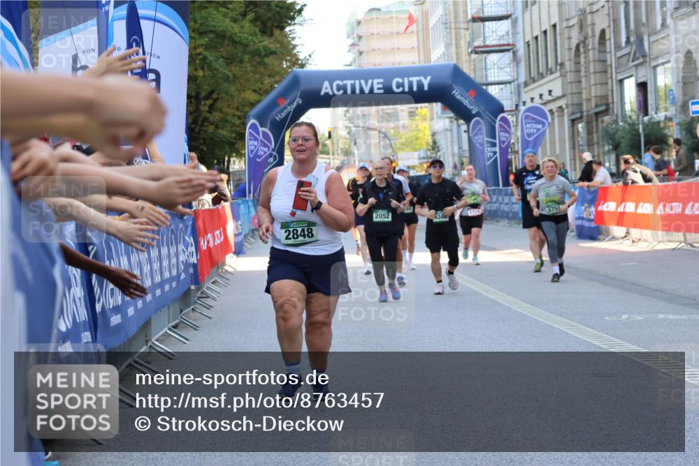 07.09.2025 - BARMER Alsterlauf Strokosch-Dieckow http://msf.ph/oto/8763457 07.09.2025 10:28:39 Ziel 2877, 3457, 3495, 3542, 3553, 3560, 4000, 4004, 4201 meine-sportfotos.de